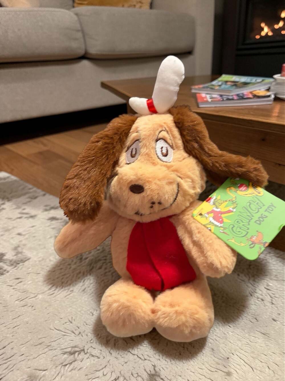 Dr. Seuss The Grinch Max Plush Squeaky Dog Toy